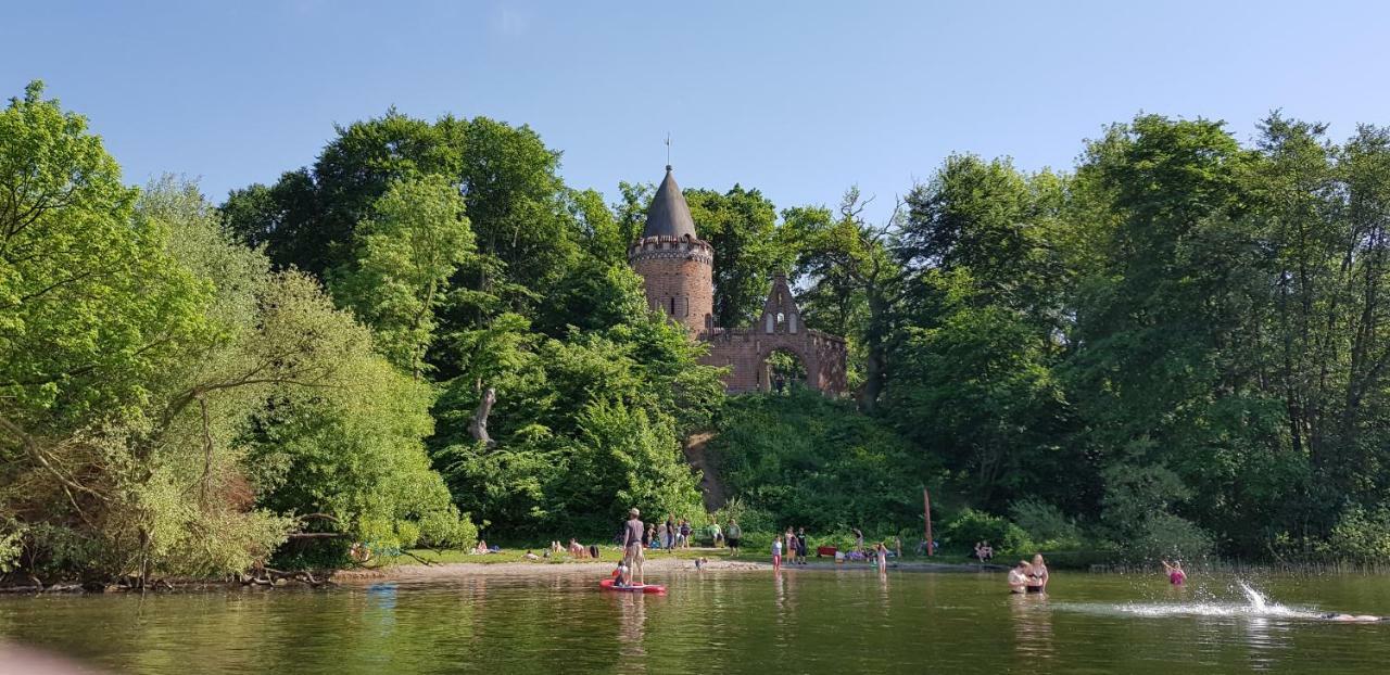 Ferienwohnung Am Schweriner See Raben Steinfeld Exteriör bild